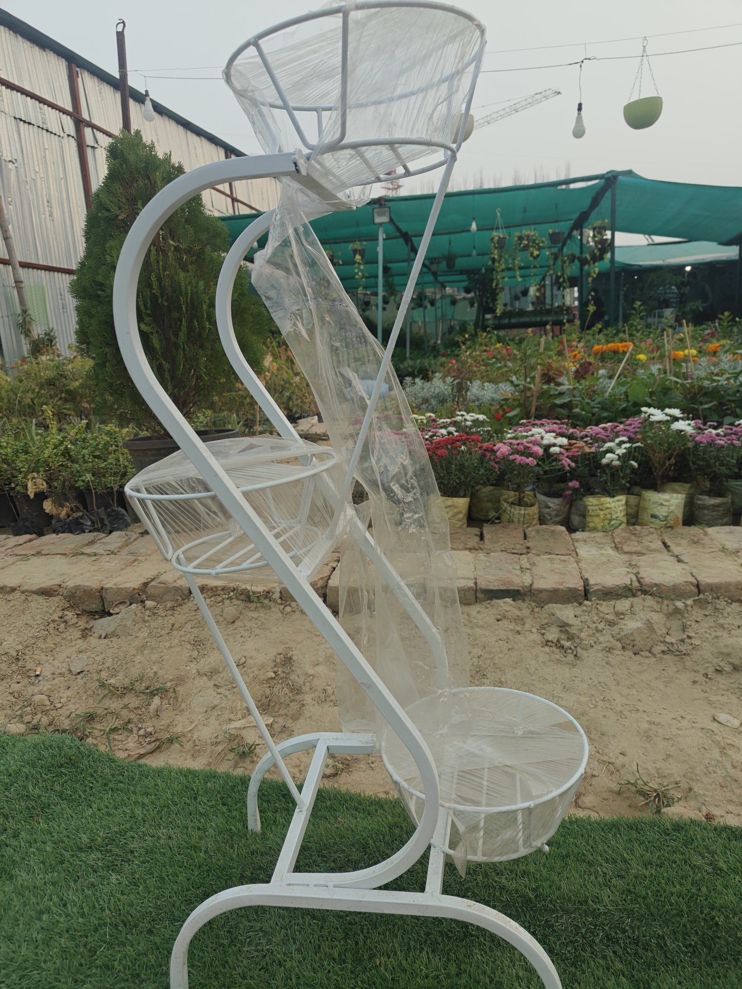 S Shaped 3 Pots Plant Stand