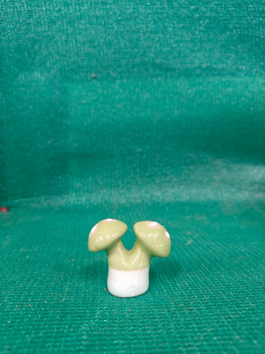 Mini Fairy Garden Mushroom Figurine – Cute Plant Pot Decoration